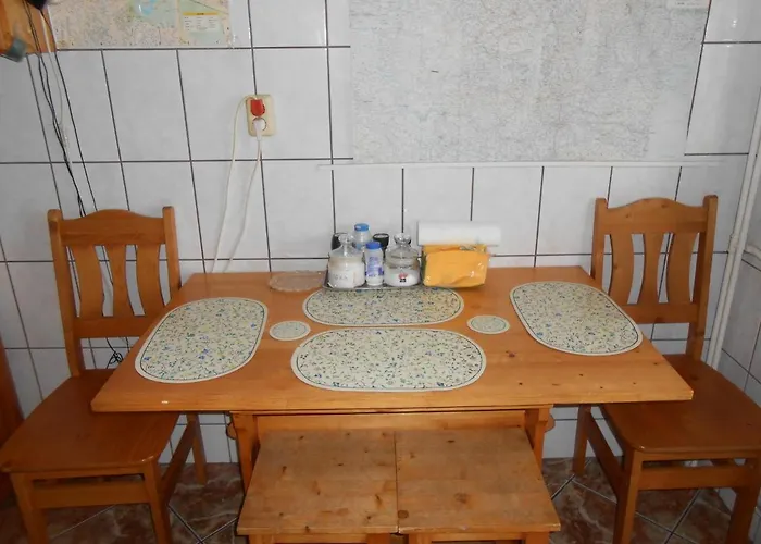 Privat bolig Host Tina *