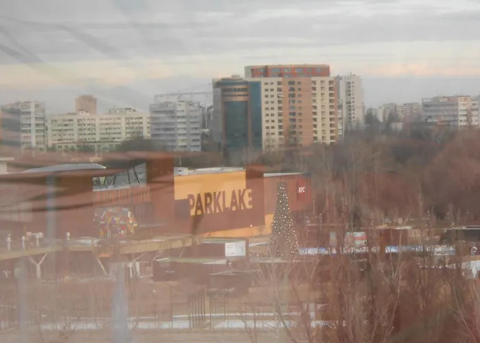 Host Tina * Bukareszt